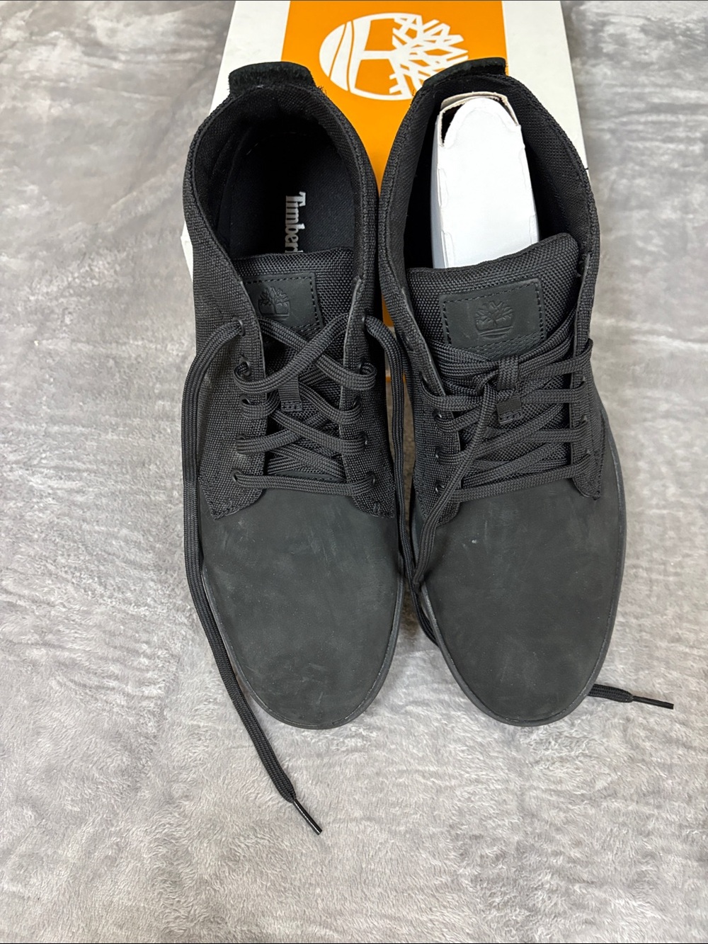 Timberland Men’s Black Low-Top Lace-Up Sneakers